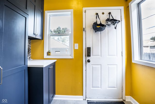 3142 N Capitol Avenue, Indianapolis, IN 46208