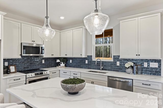 2295 Lee Lawing Road, Lincolnton, NC 28092