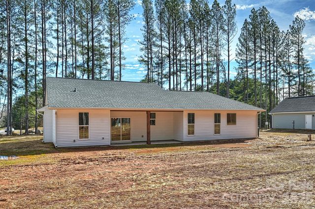 2295 Lee Lawing Road, Lincolnton, NC 28092