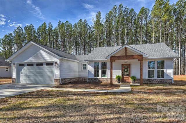 2295 Lee Lawing Road, Lincolnton, NC 28092