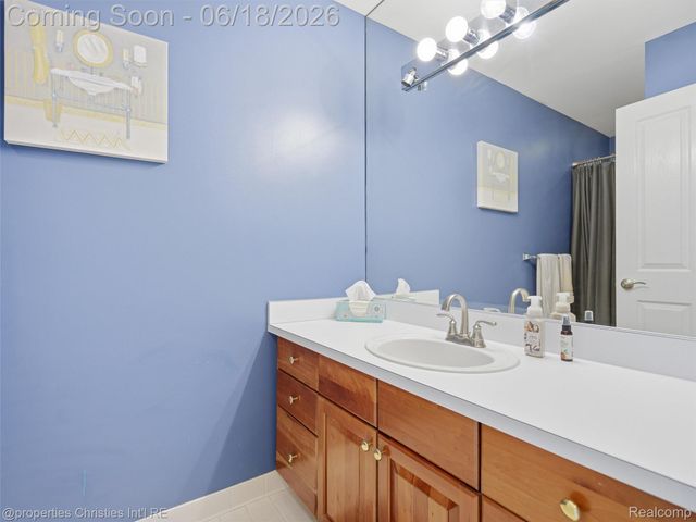 7279 Heron Way, Canton Charter Township, MI 48187