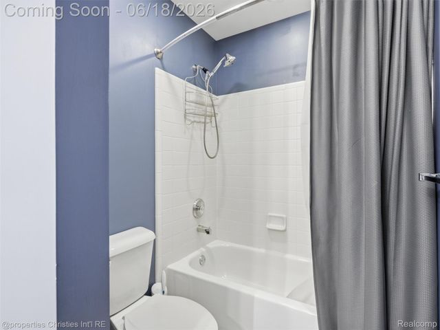 7279 Heron Way, Canton Charter Township, MI 48187