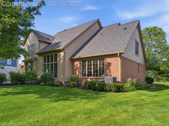 7279 Heron Way, Canton Charter Township, MI 48187