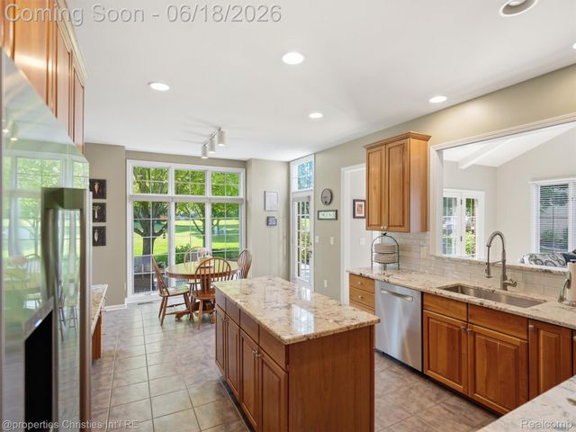 7279 Heron Way, Canton Charter Township, MI 48187