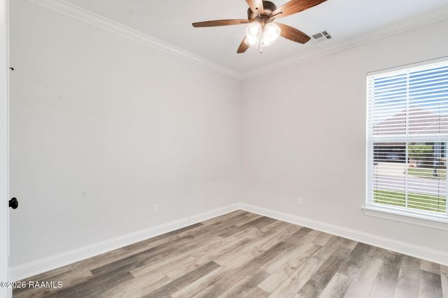 101 Copper Hill Drive, Youngsville, LA 70592