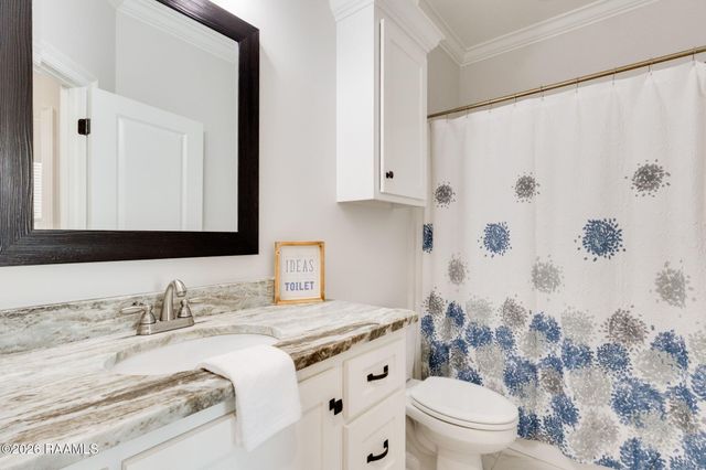 101 Copper Hill Drive, Youngsville, LA 70592