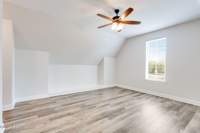 101 Copper Hill Drive, Youngsville, LA 70592