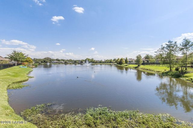 101 Copper Hill Drive, Youngsville, LA 70592