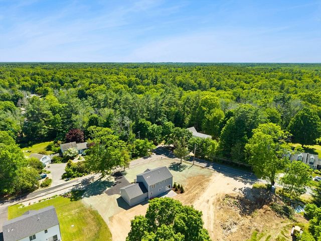 7 Elm Place, Hanson, MA 02341