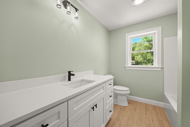 7 Elm Place, Hanson, MA 02341