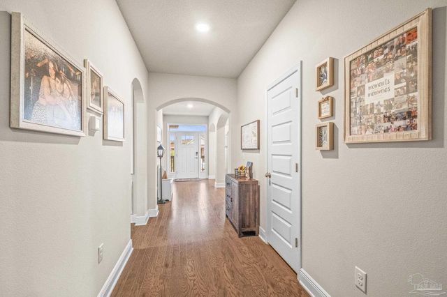 9150 Brookline Dr, Pensacola, FL 32526