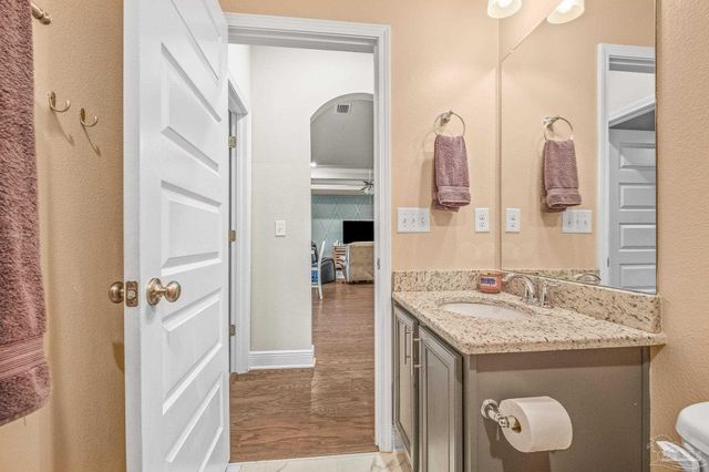 9150 Brookline Dr, Pensacola, FL 32526