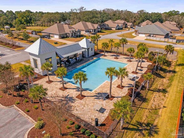 9150 Brookline Dr, Pensacola, FL 32526