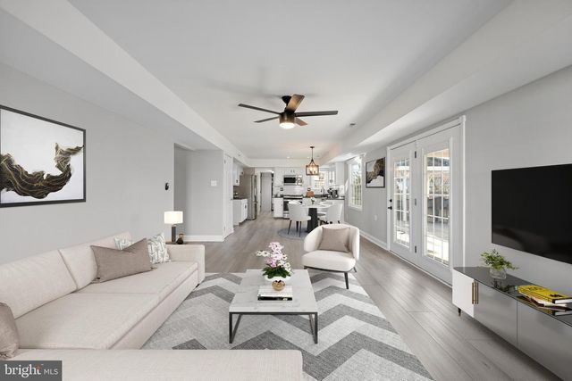 2 BATES CT, Sewell, NJ 08080