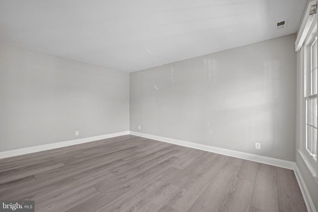 2 BATES CT, Sewell, NJ 08080