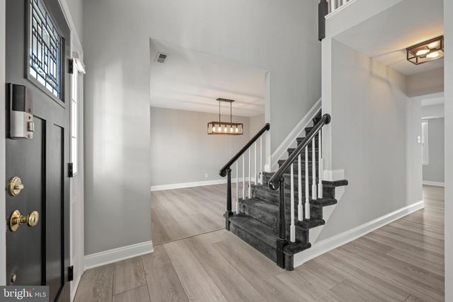 2 BATES CT, Sewell, NJ 08080