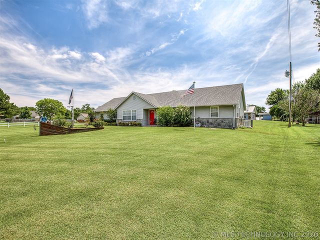 36 Meadowlark, Eufaula, OK 74432