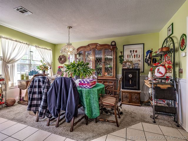 36 Meadowlark, Eufaula, OK 74432