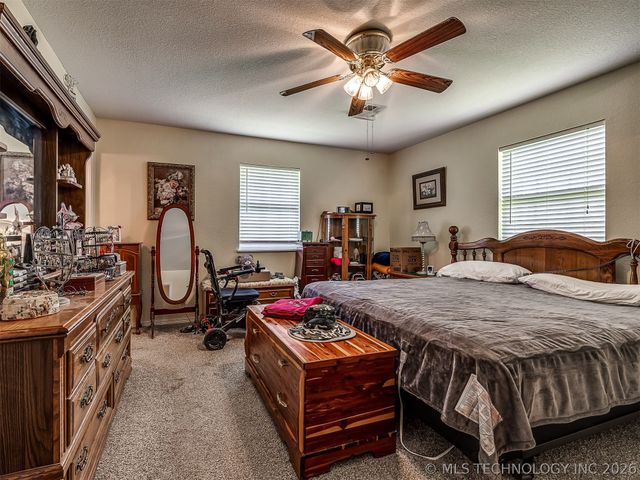 36 Meadowlark, Eufaula, OK 74432