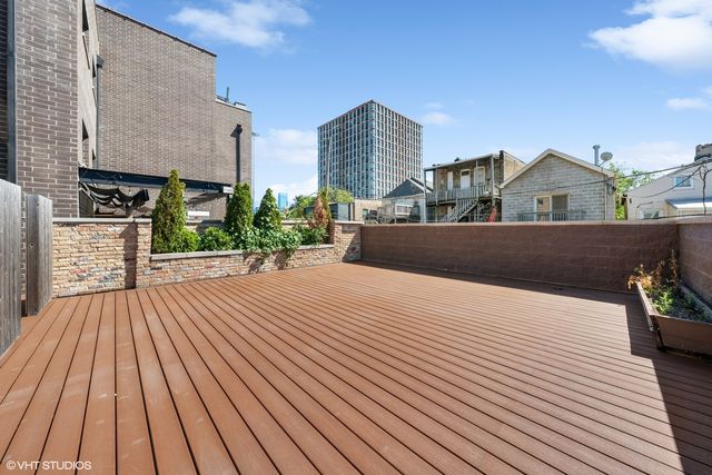1203 W Superior Street 1B, Chicago, IL 60642