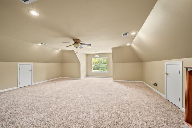127 Grenoble Circle, Maumelle, AR 72113