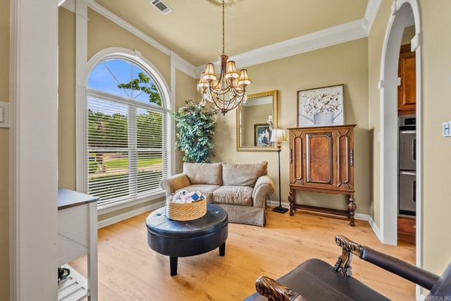 127 Grenoble Circle, Maumelle, AR 72113