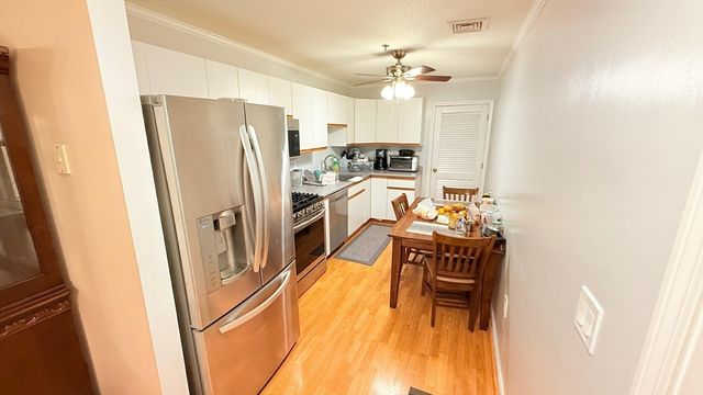 13 Dallas Dr 308, Dracut, MA 01826