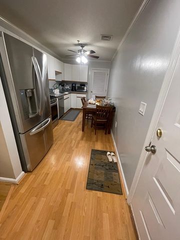 13 Dallas Dr 308, Dracut, MA 01826