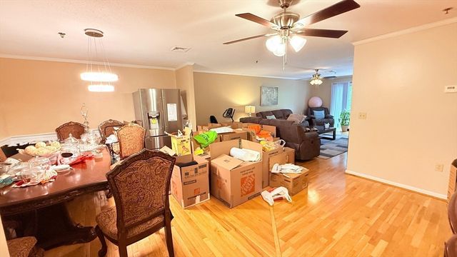 13 Dallas Dr 308, Dracut, MA 01826