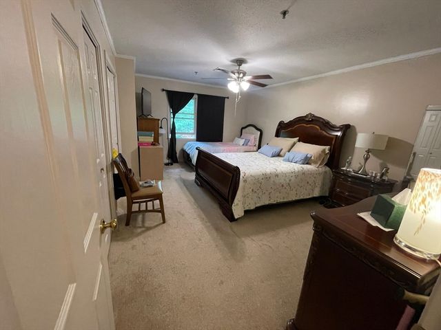 13 Dallas Dr 308, Dracut, MA 01826