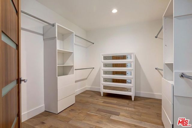 920 Linda Flora Drive, Los Angeles, CA 90049