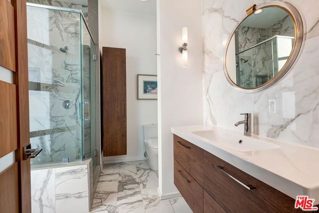 920 Linda Flora Drive, Los Angeles, CA 90049