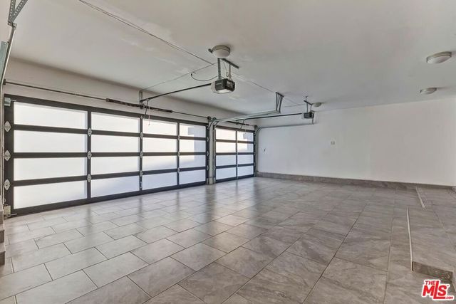 920 Linda Flora Drive, Los Angeles, CA 90049