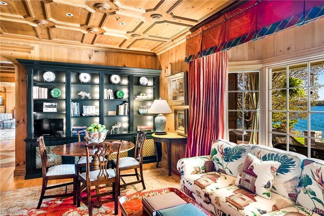 3074 West Lake Road, Skaneateles, NY 13152