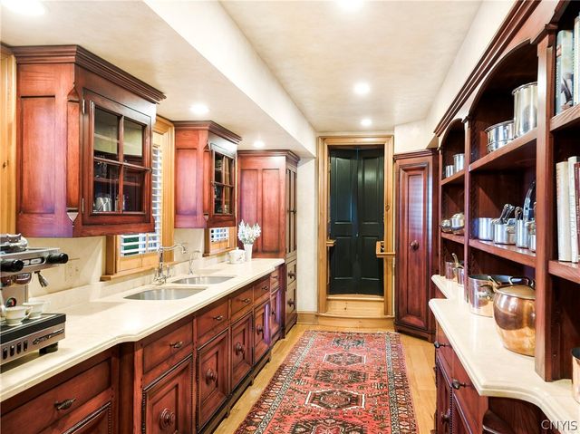 3074 West Lake Road, Skaneateles, NY 13152