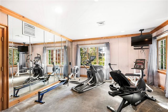 3074 West Lake Road, Skaneateles, NY 13152