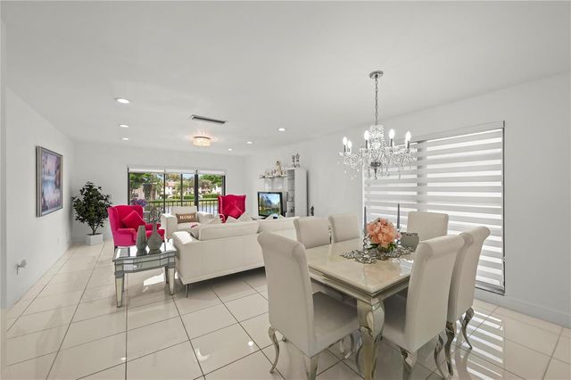 21649 Juego Circle 4 E, Boca Raton, FL 33433