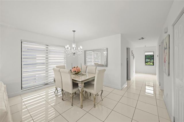 21649 Juego Circle 4 E, Boca Raton, FL 33433