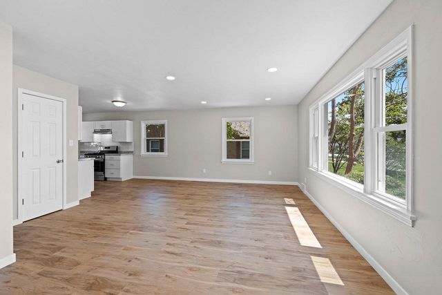 1244 OREGON STREET, Green Bay, WI 54303