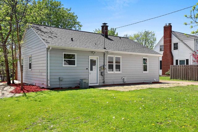1244 OREGON STREET, Green Bay, WI 54303