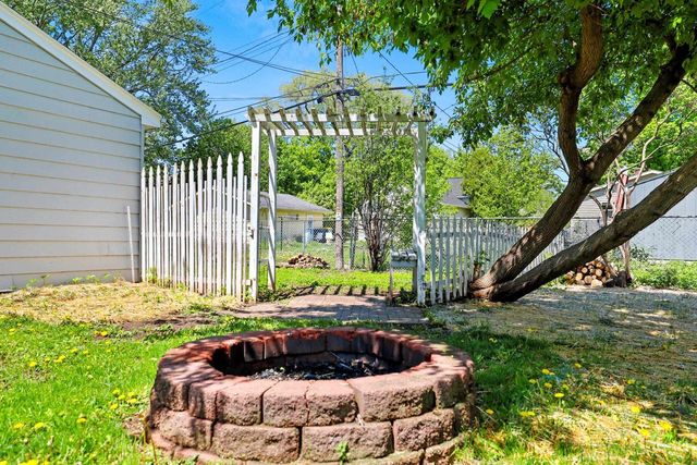 1244 OREGON STREET, Green Bay, WI 54303