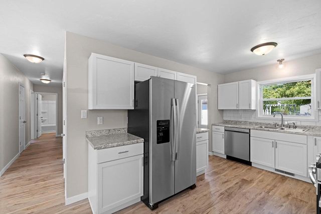 1244 OREGON STREET, Green Bay, WI 54303