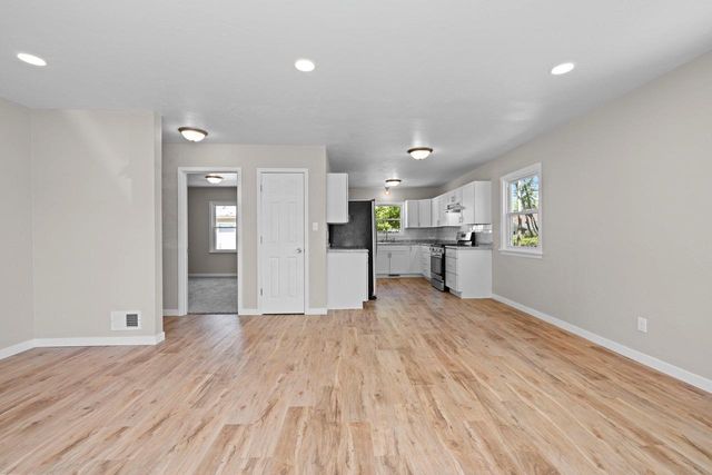 1244 OREGON STREET, Green Bay, WI 54303
