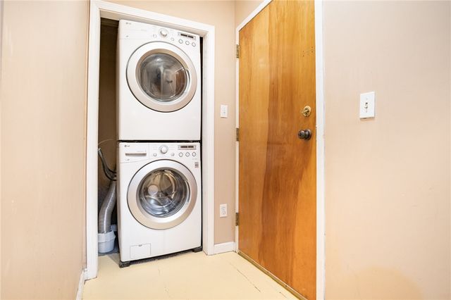 111 Gregory Park, Rochester, NY 14620