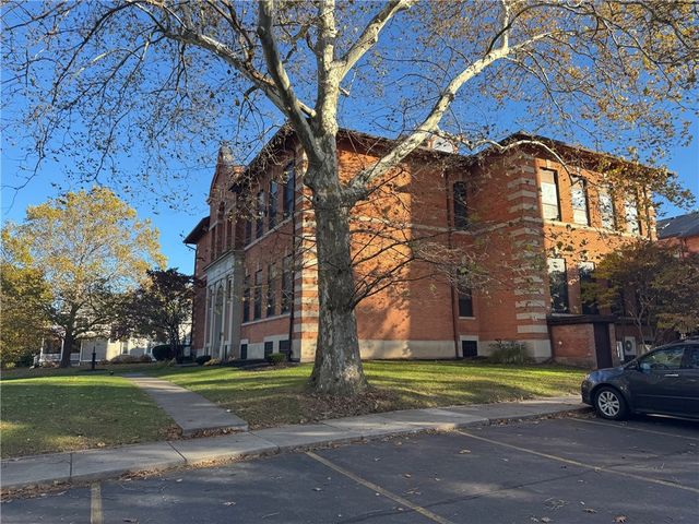 111 Gregory Park, Rochester, NY 14620