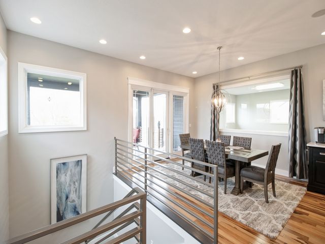 9003 NW 73rd Place, Johnston, IA 50131