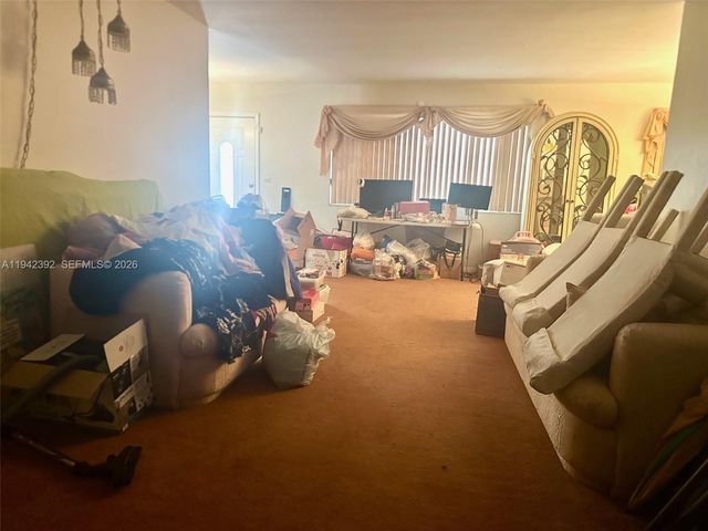 1815 NW 188th Ter, Miami Gardens, FL 33056