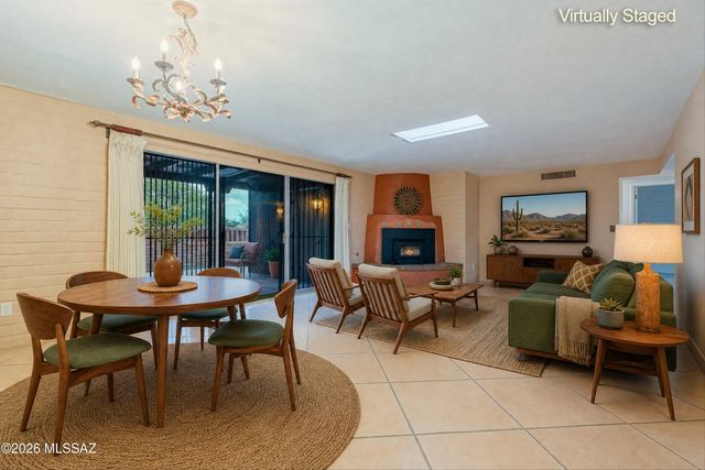 2722 E Avenida De Pueblo, Tucson, AZ 85718
