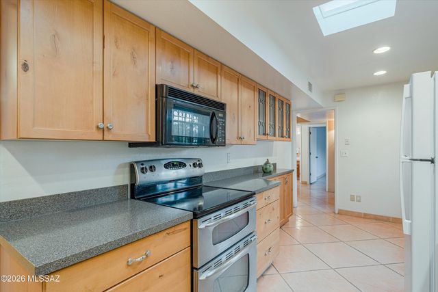 2722 E Avenida De Pueblo, Tucson, AZ 85718
