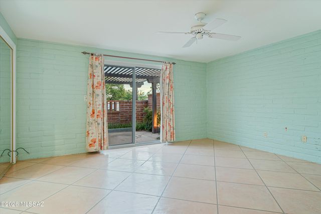 2722 E Avenida De Pueblo, Tucson, AZ 85718